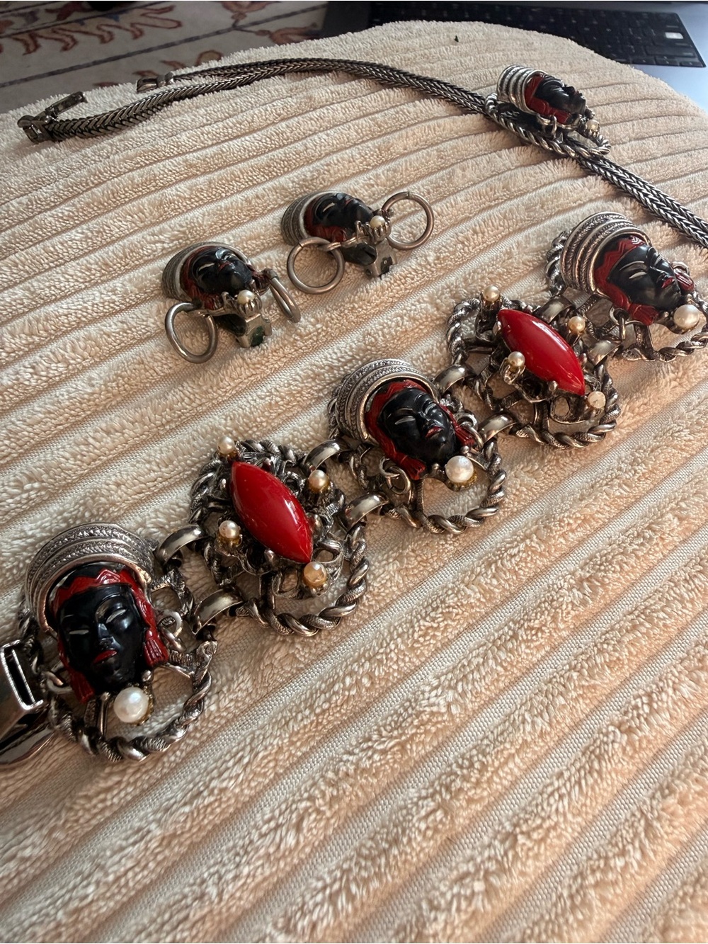Vintage Selro Selini Jewelry Set with rare bolo necklace